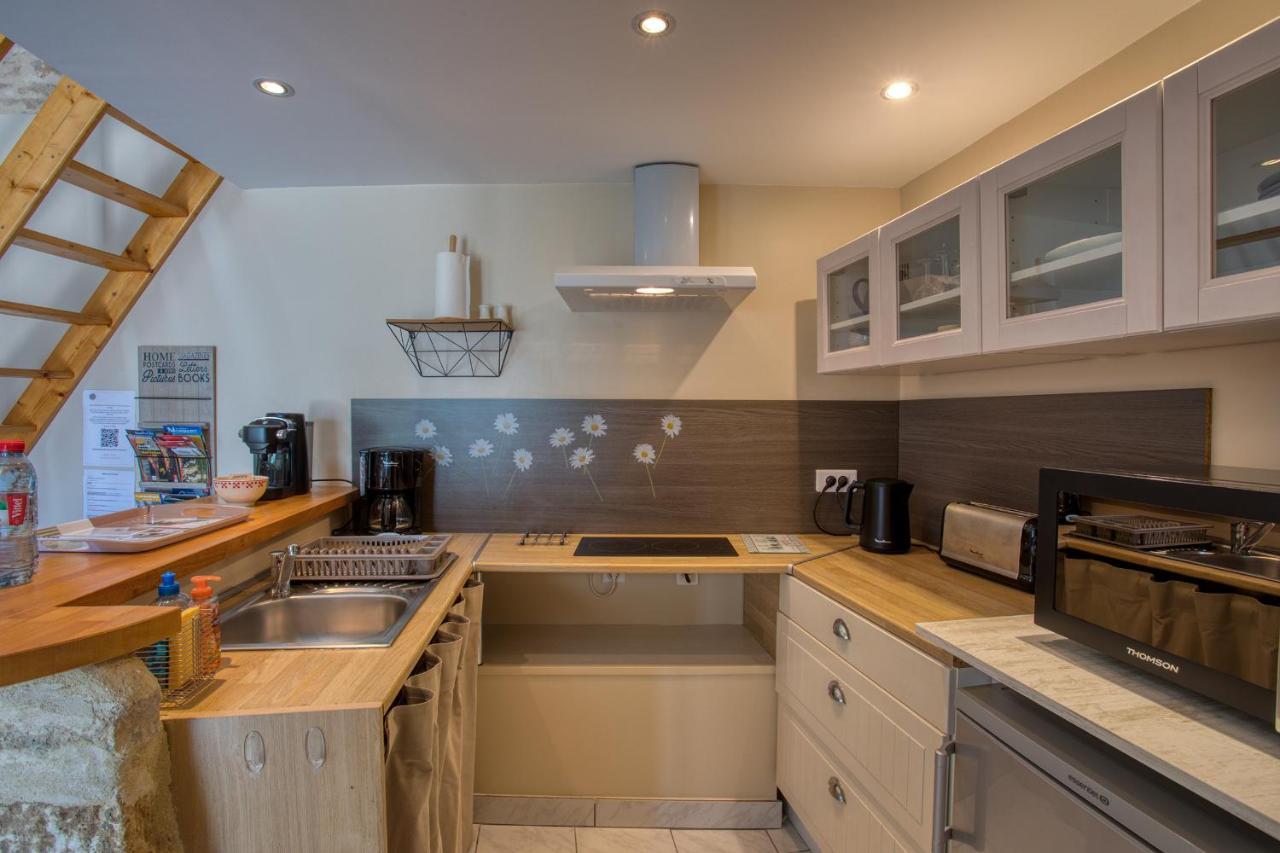 Domaine Des Pierres Blanches - Gite La Salamandre Villa Carlux ภายนอก รูปภาพ