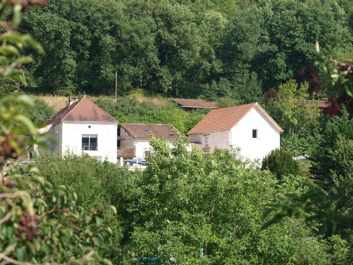 Domaine Des Pierres Blanches - Gite La Salamandre Villa Carlux ภายนอก รูปภาพ